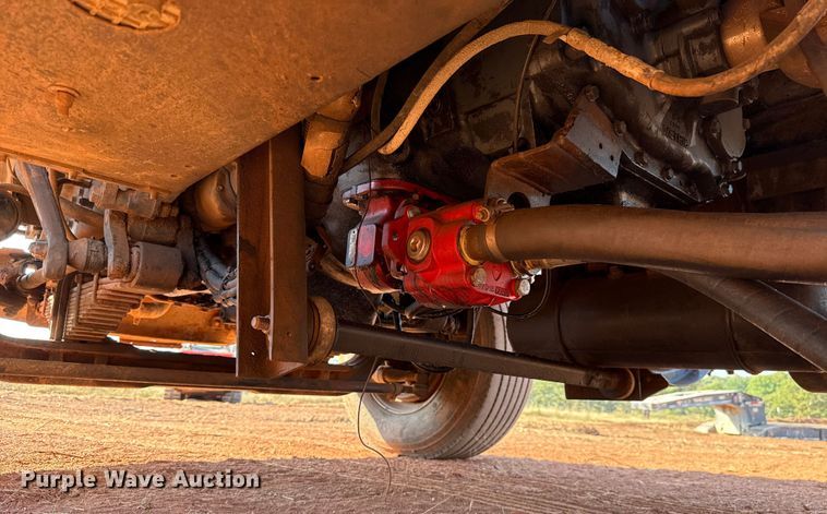 image for item EU5086 1996 Kenworth W900B roll-off container truck