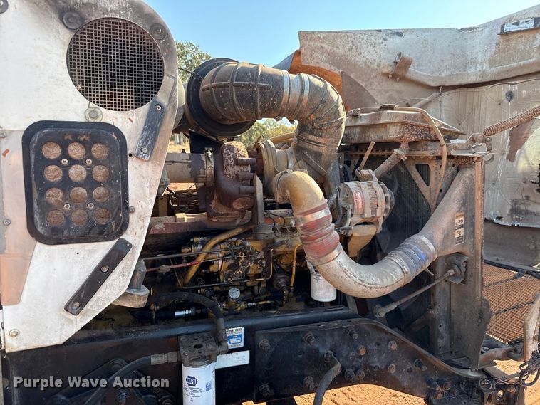 image for item EU5086 1996 Kenworth W900B roll-off container truck