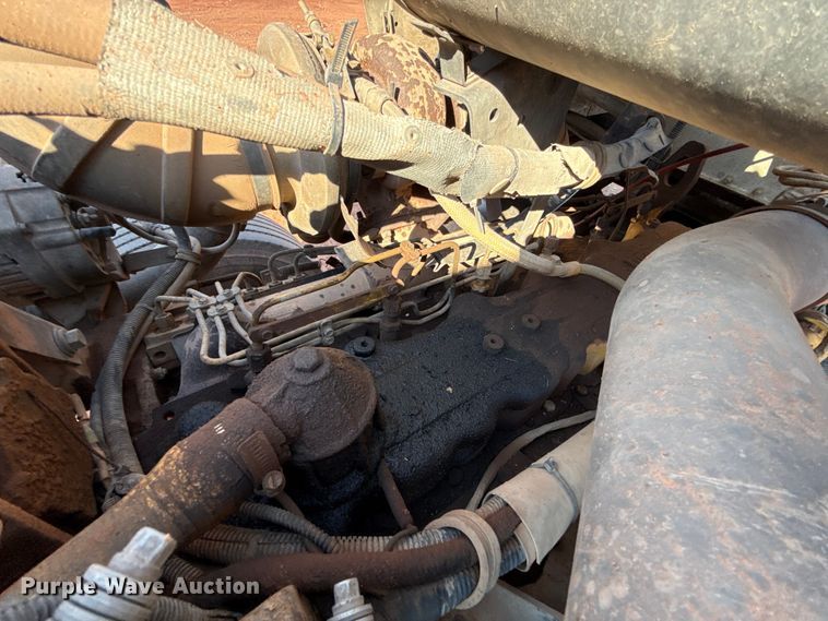 image for item EU5086 1996 Kenworth W900B roll-off container truck