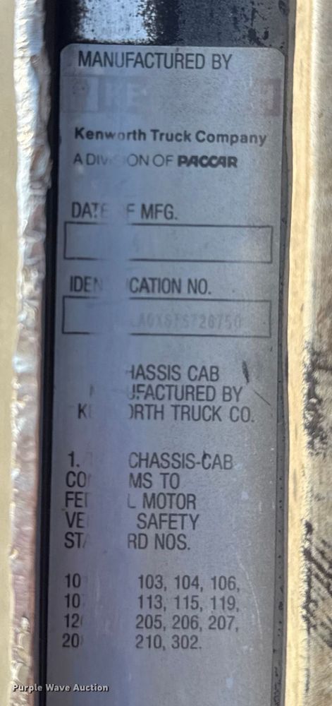 image for item EU5086 1996 Kenworth W900B roll-off container truck