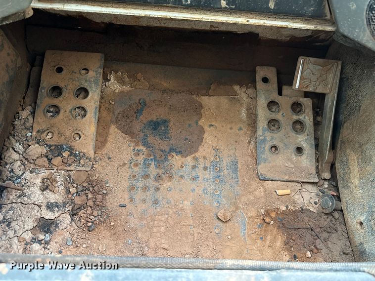 image for item EU5088 2016 Bobcat T595 tracked skid steer loader