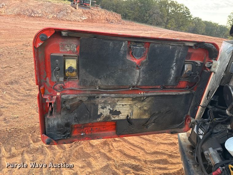 image for item EU5088 2016 Bobcat T595 tracked skid steer loader