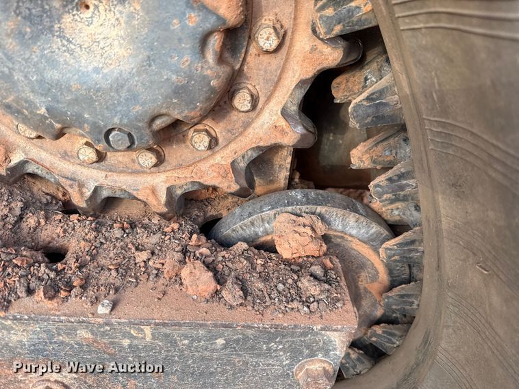 image for item EU5088 2016 Bobcat T595 tracked skid steer loader