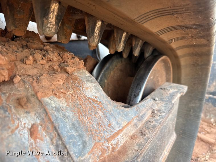 image for item EU5088 2016 Bobcat T595 tracked skid steer loader