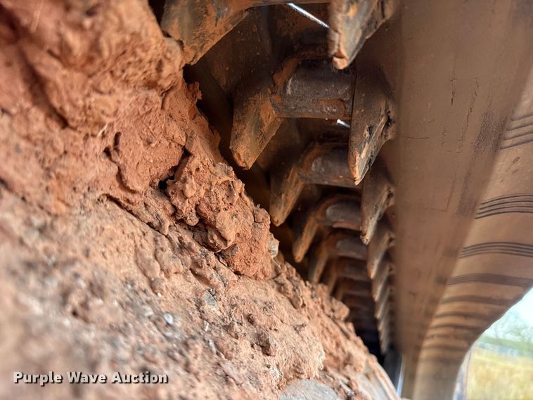 image for item EU5088 2016 Bobcat T595 tracked skid steer loader