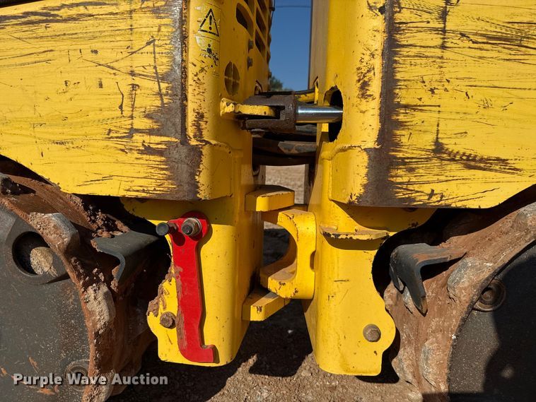 image for item EU5092 Bomag BMP8500 trench compactor