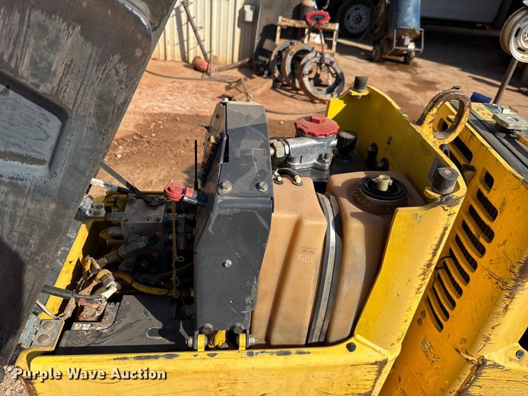 image for item EU5092 Bomag BMP8500 trench compactor