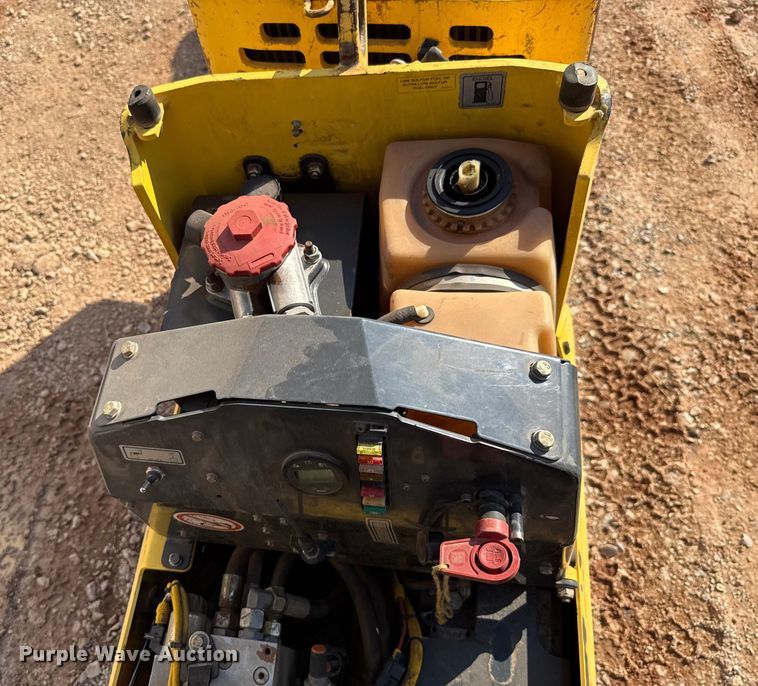 image for item EU5092 Bomag BMP8500 trench compactor