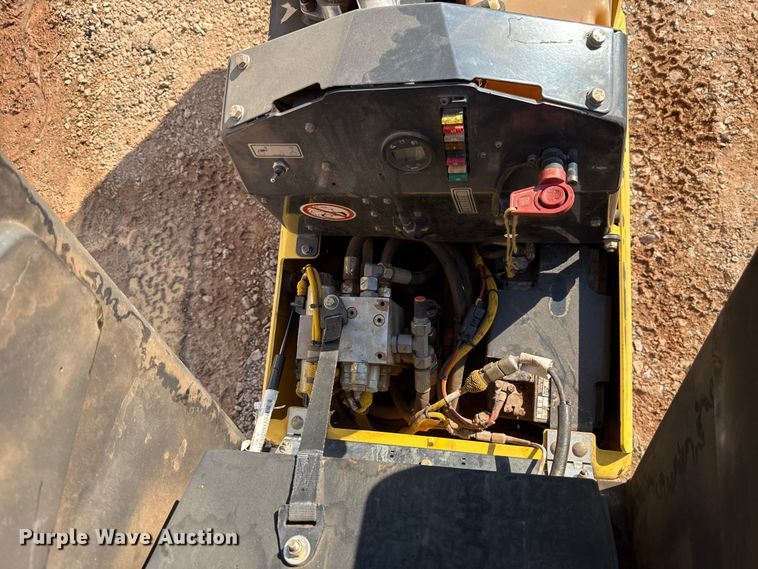 image for item EU5092 Bomag BMP8500 trench compactor