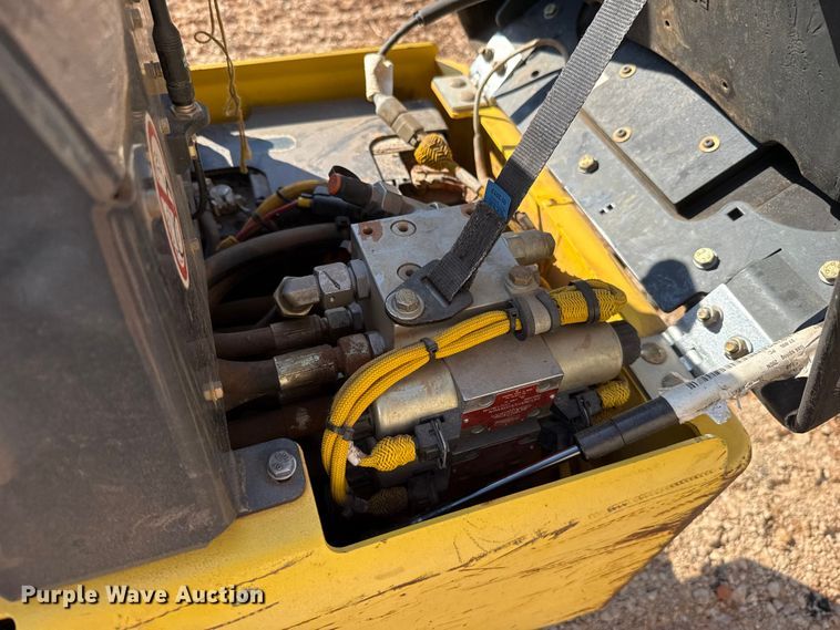 image for item EU5092 Bomag BMP8500 trench compactor