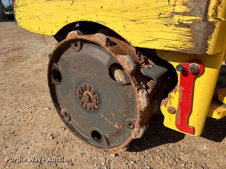 image for item EU5092 Bomag BMP8500 trench compactor