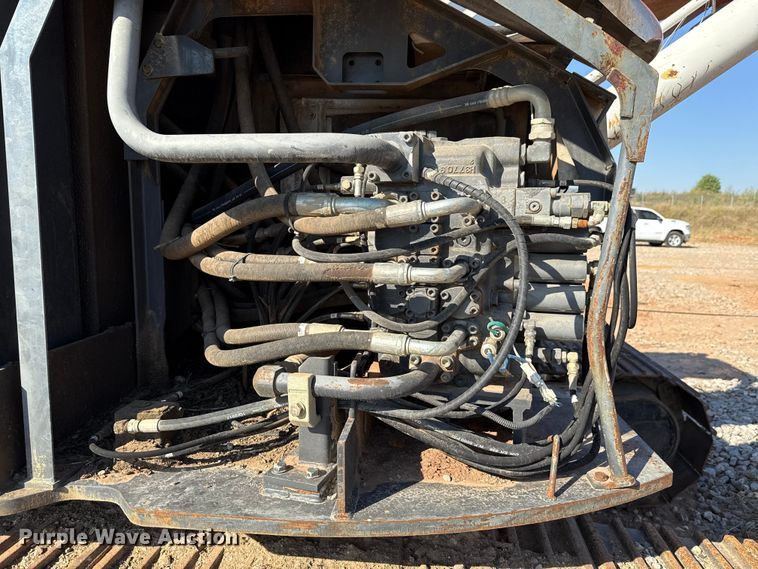 image for item EU5094 Link-Belt 225 excavator