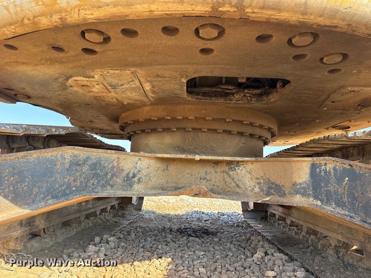 image for item EU5094 Link-Belt 225 excavator