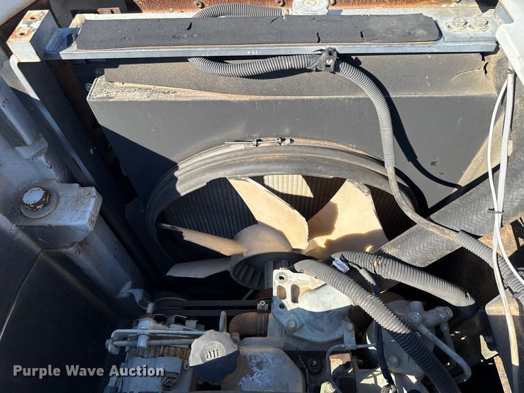 image for item EU5094 Link-Belt 225 excavator