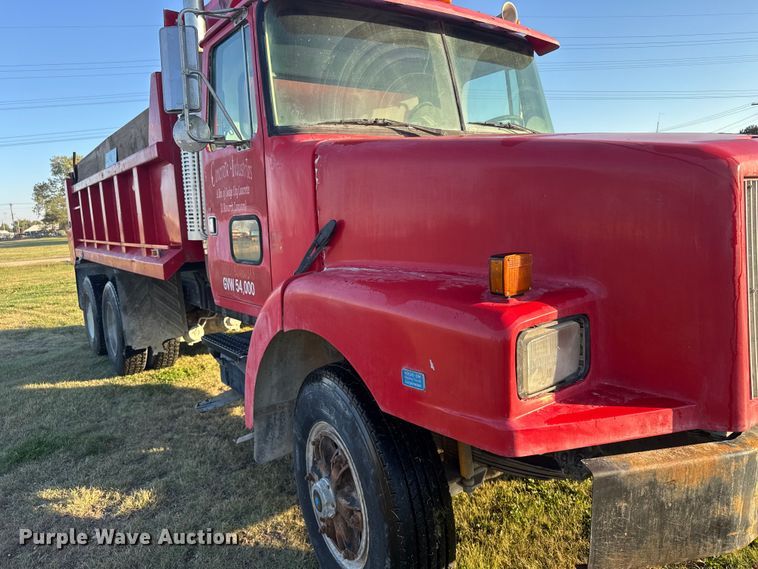 image for item EU6032 1990 White GMC dump truck