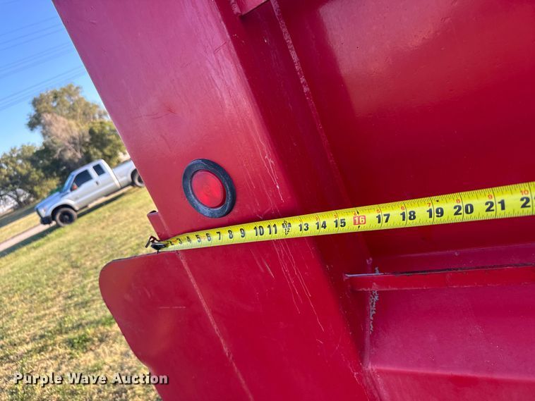 image for item EU6032 1990 White GMC dump truck