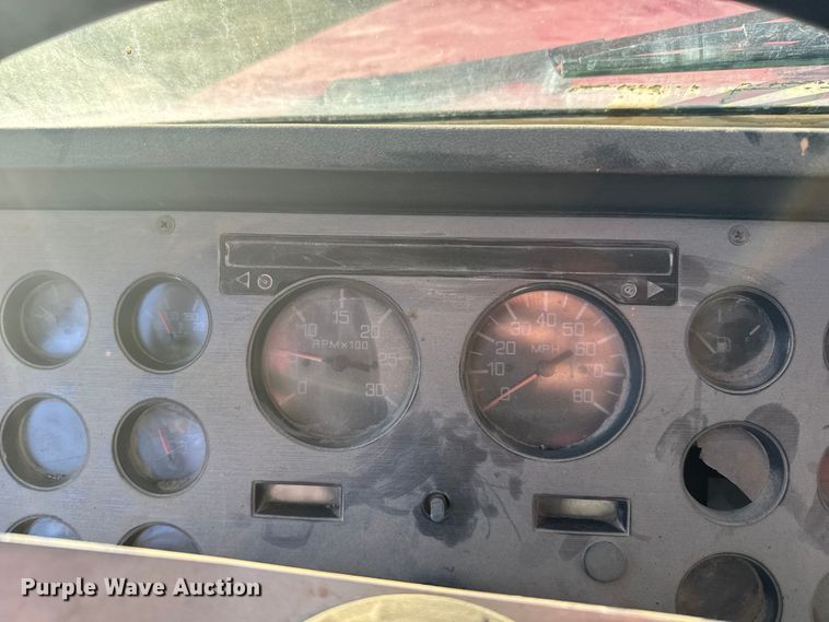 image for item EU6032 1990 White GMC dump truck