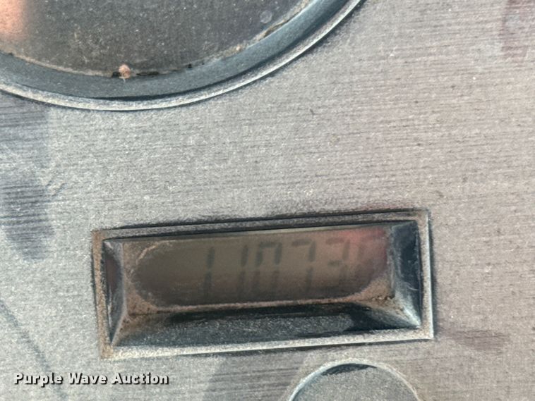 image for item EU6032 1990 White GMC dump truck