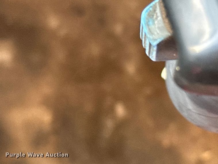 image for item EU6032 1990 White GMC dump truck