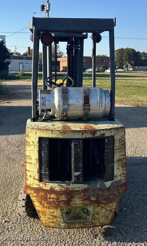 image for item EU6033 Clark GCX25 forklift