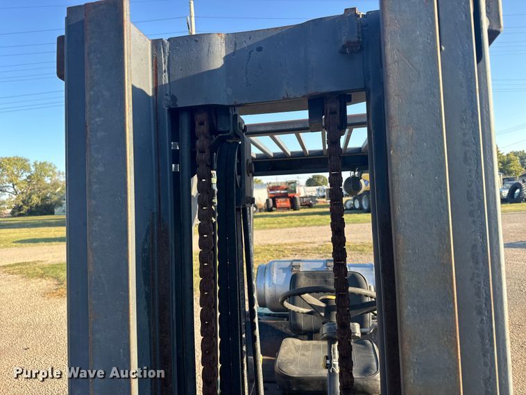 image for item EU6033 Clark GCX25 forklift