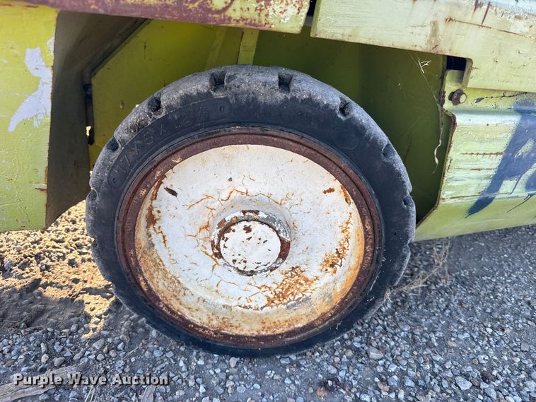 image for item EU6033 Clark GCX25 forklift