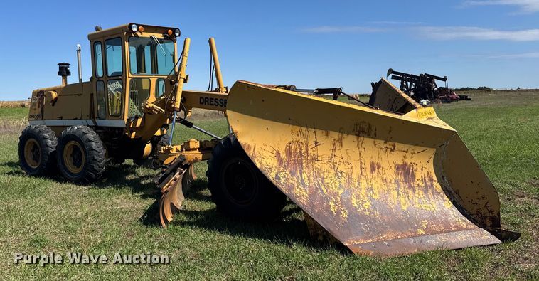 image for item EU6087 Dresser A500E motor grader