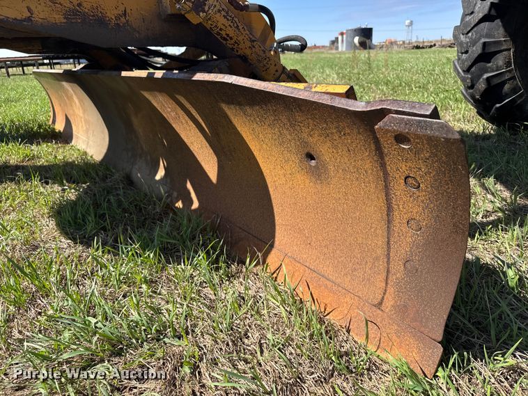 image for item EU6087 Dresser A500E motor grader