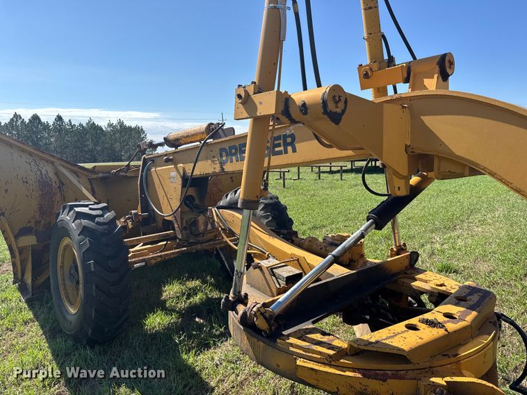 image for item EU6087 Dresser A500E motor grader