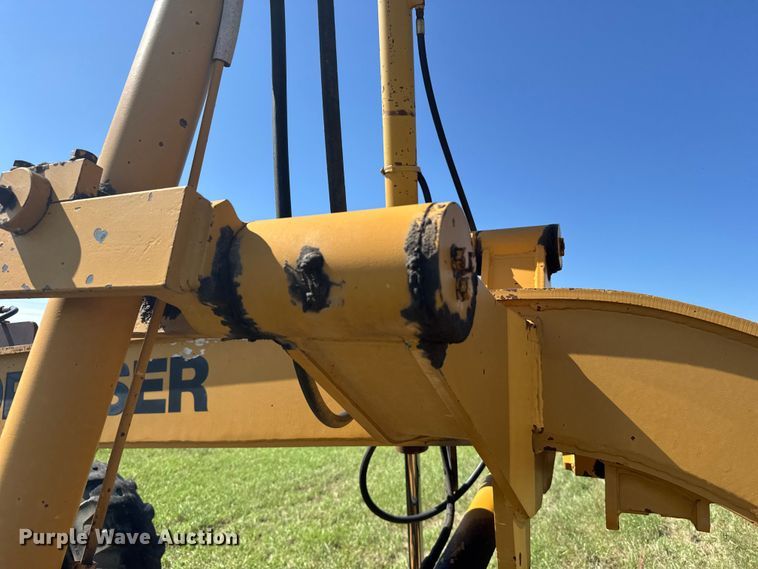 image for item EU6087 Dresser A500E motor grader