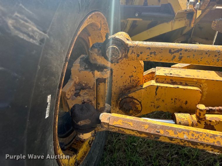 image for item EU6087 Dresser A500E motor grader