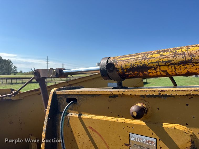 image for item EU6087 Dresser A500E motor grader