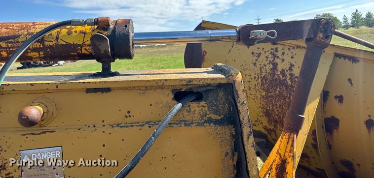 image for item EU6087 Dresser A500E motor grader