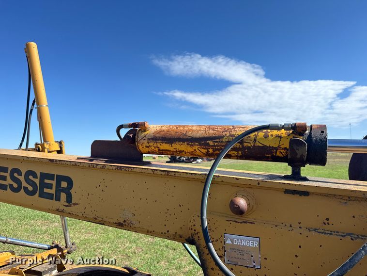 image for item EU6087 Dresser A500E motor grader