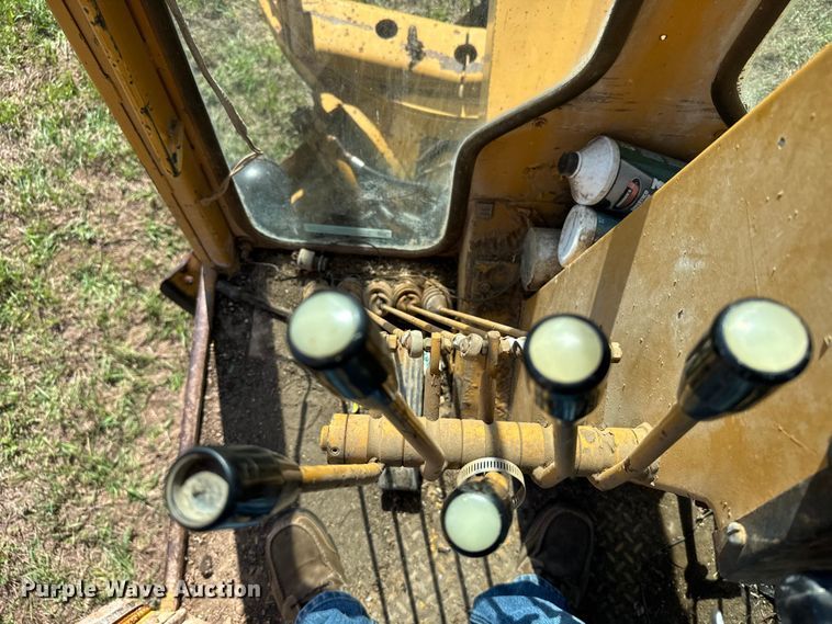 image for item EU6087 Dresser A500E motor grader