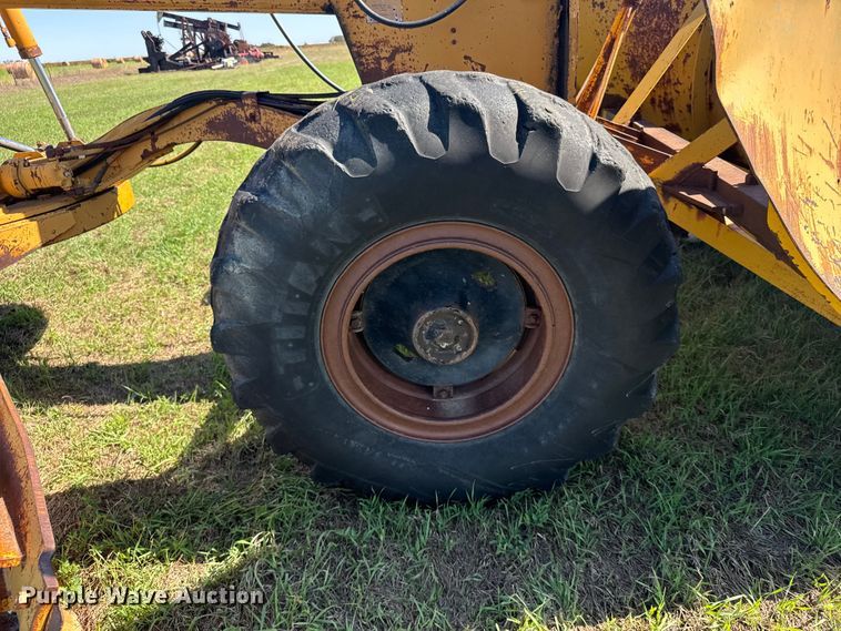 image for item EU6087 Dresser A500E motor grader