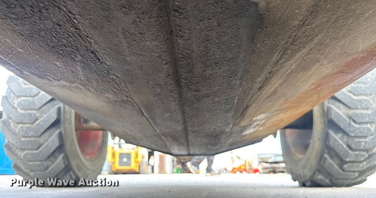 image for item EV1596 1997 Bobcat 873 skid steer loader