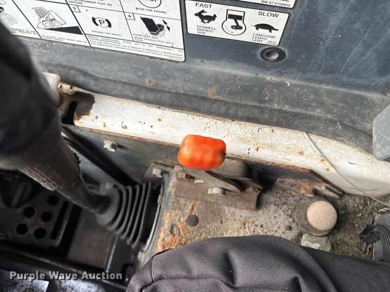 image for item EV1596 1997 Bobcat 873 skid steer loader