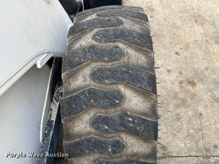 image for item EV1596 1997 Bobcat 873 skid steer loader