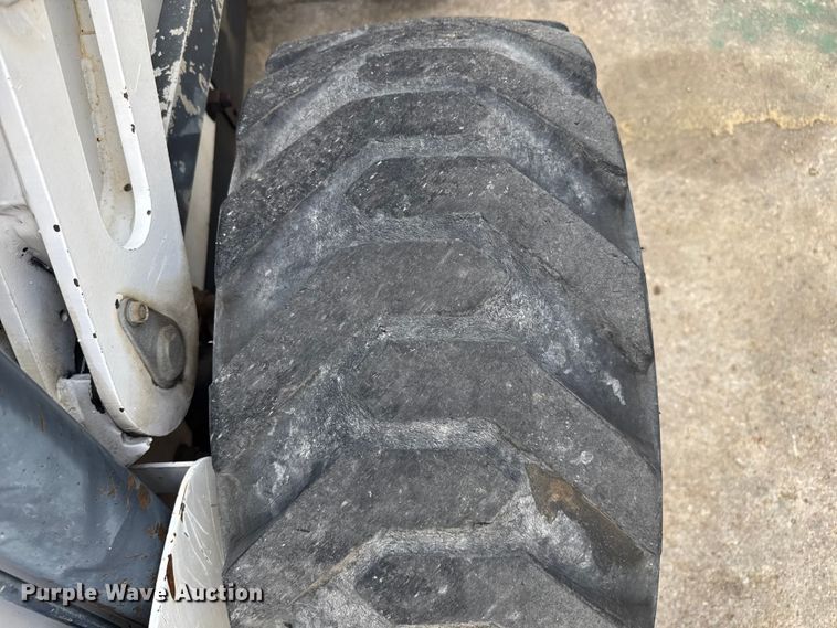 image for item EV1596 1997 Bobcat 873 skid steer loader
