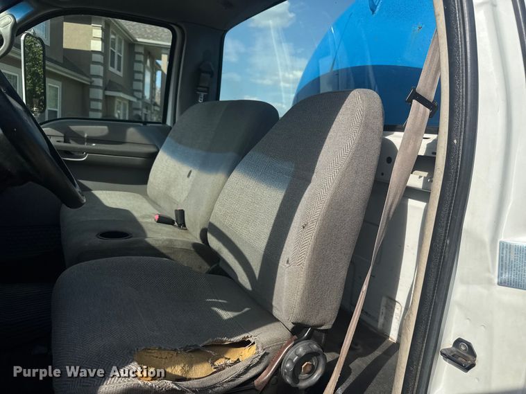 image for item EV2000 2000 Ford F650 Super Duty XL vacuum truck