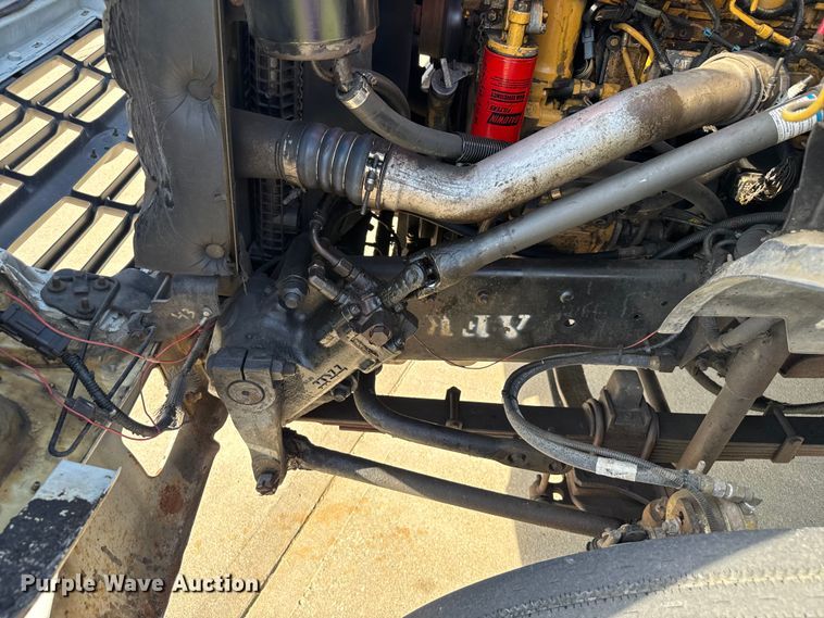 image for item EV2000 2000 Ford F650 Super Duty XL vacuum truck