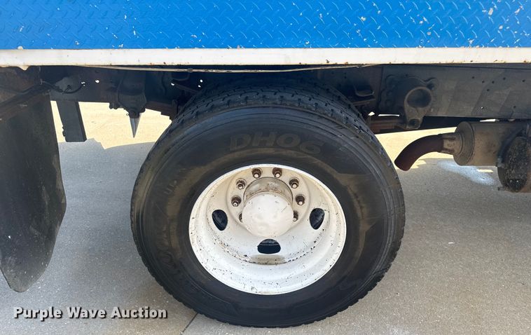 image for item EV2000 2000 Ford F650 Super Duty XL vacuum truck