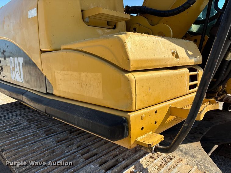 image for item EV3057 2007 Caterpillar 324D L excavator