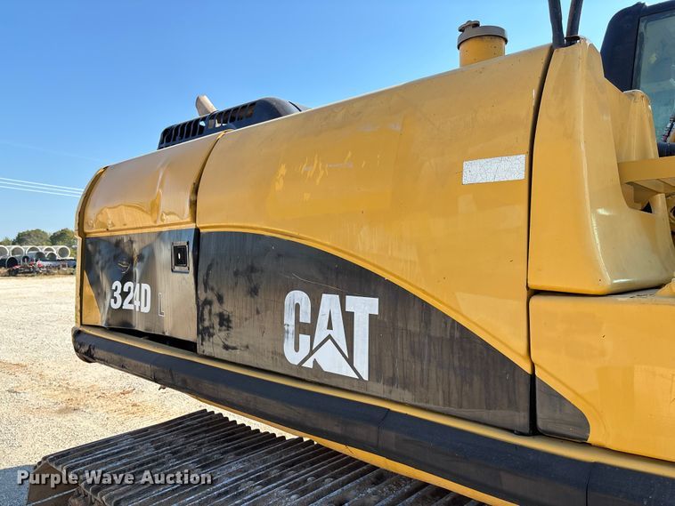 image for item EV3057 2007 Caterpillar 324D L excavator