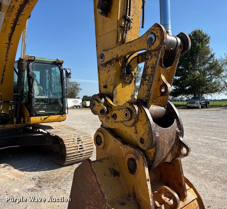 image for item EV3057 2007 Caterpillar 324D L excavator