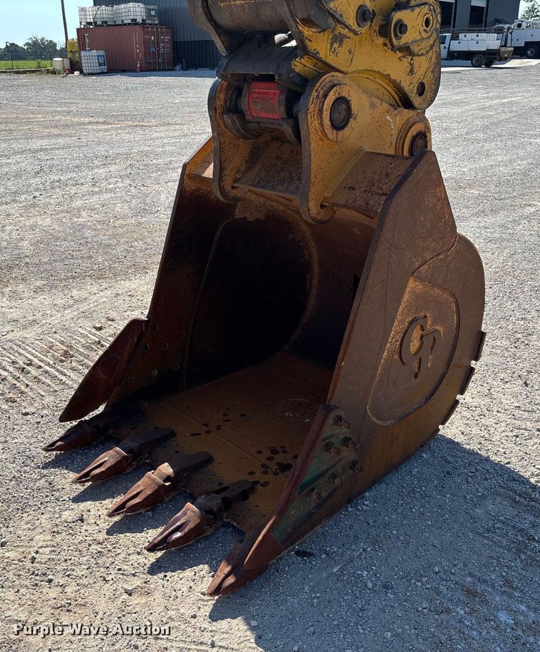 image for item EV3057 2007 Caterpillar 324D L excavator