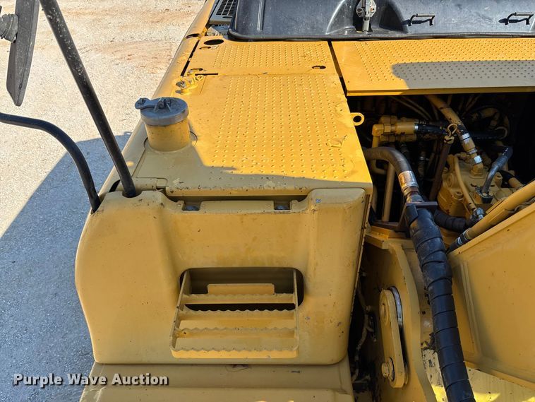 image for item EV3057 2007 Caterpillar 324D L excavator