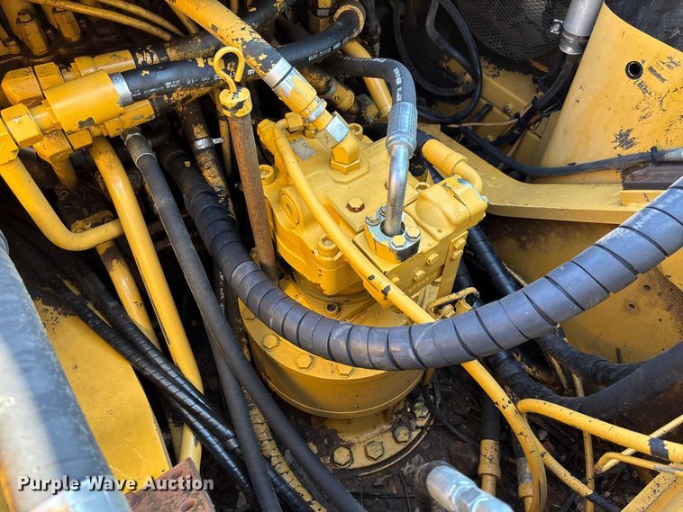 image for item EV3057 2007 Caterpillar 324D L excavator