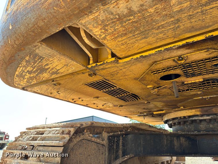 image for item EV3057 2007 Caterpillar 324D L excavator